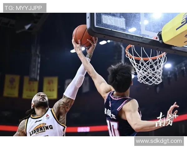 广东与辽宁的巅峰对决回顾：14-15赛季的精彩瞬间与经典时刻